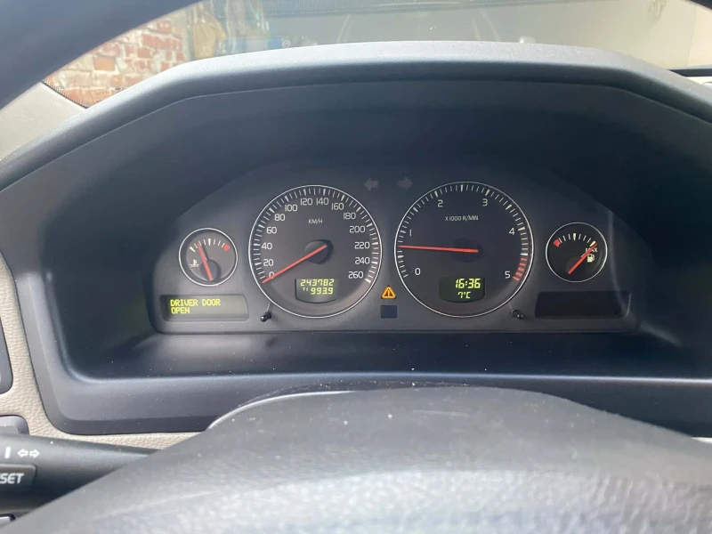 Volvo S60, снимка 5 - Автомобили и джипове - 53405263