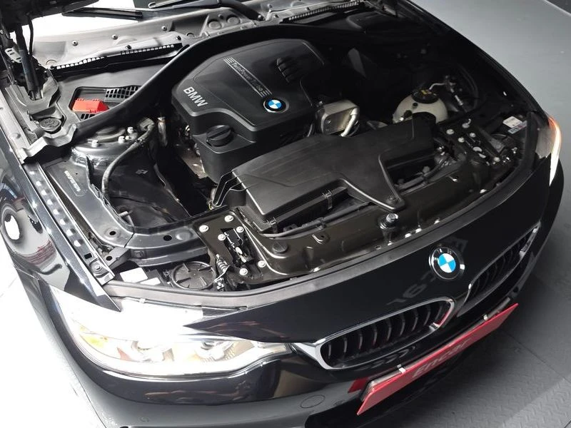 BMW 324 428i M Sport Coupe| 245к.с.| ВКЛ.ТЕХНОТЕСТ, снимка 5 - Автомобили и джипове - 55402185