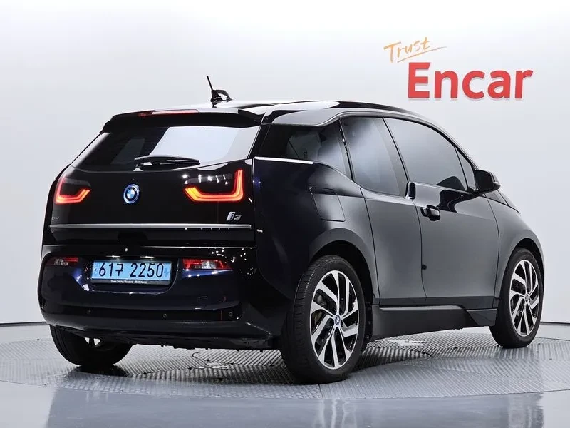 BMW i3 LUX, снимка 2 - Автомобили и джипове - 55790094