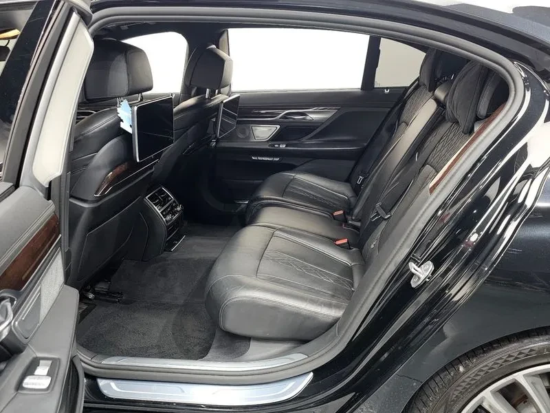 BMW 750 Li xDrive Individual | Mobile.bg � ����������� 11