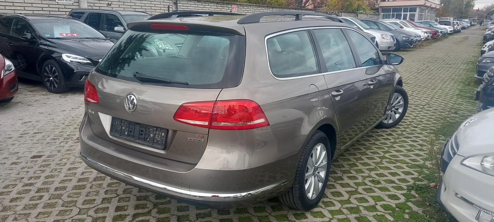 VW Passat ИЗКЛЮЧИТЕЛЕН ГАЗ/БЕНЗИН СЕРВИЗ КНИЖК УНИКТ ОБСЛУЖН - изображение 4