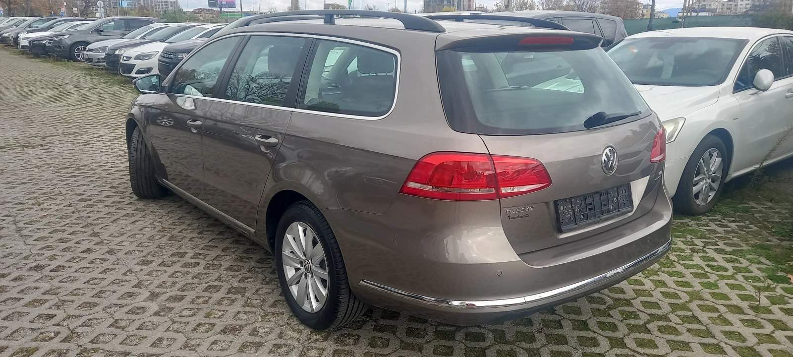 VW Passat ИЗКЛЮЧИТЕЛЕН ГАЗ/БЕНЗИН СЕРВИЗ КНИЖК УНИКТ ОБСЛУЖН - изображение 3