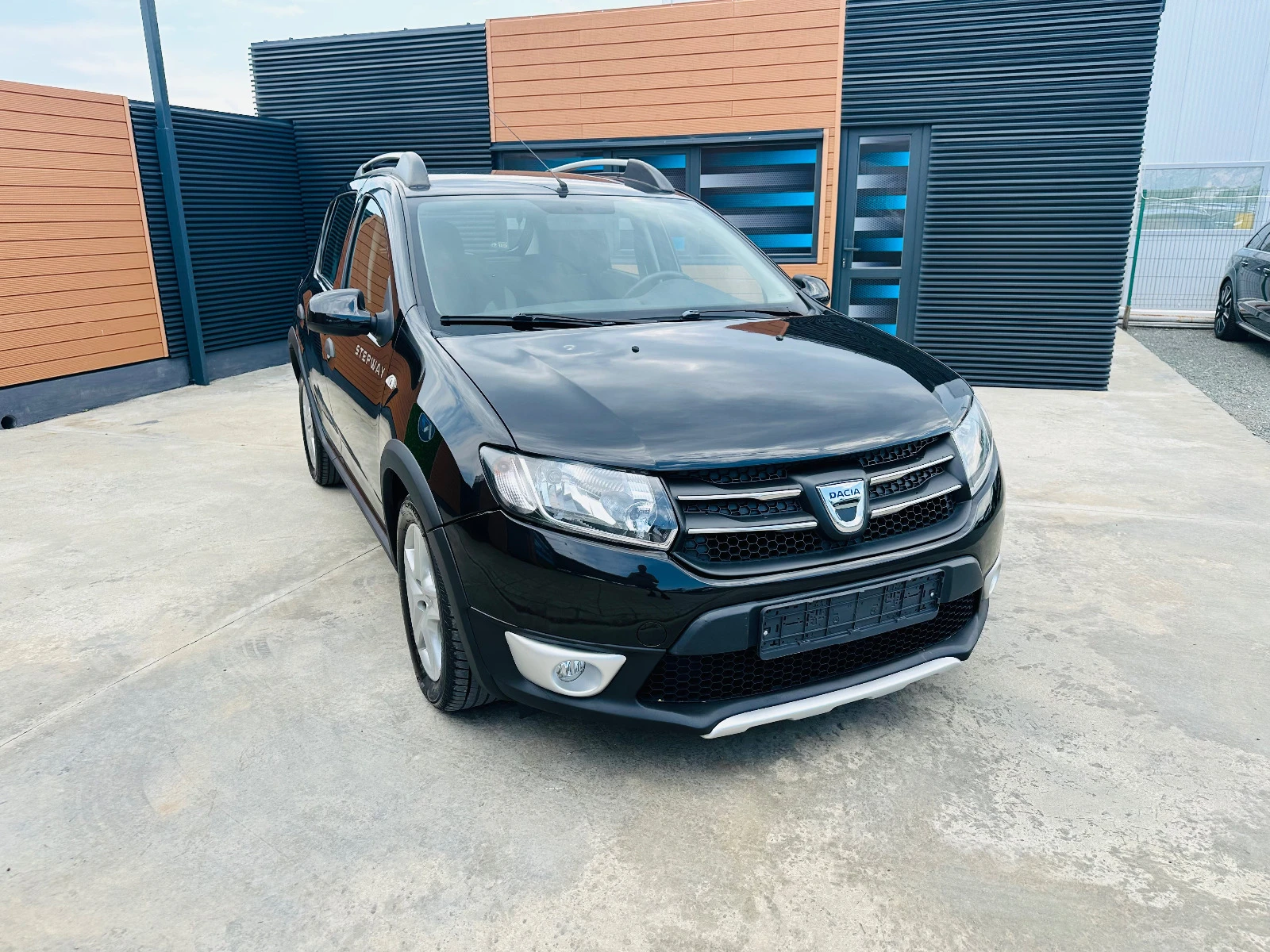 Dacia Sandero 1.5 DCI/NAVI/STEPWAY - изображение 3