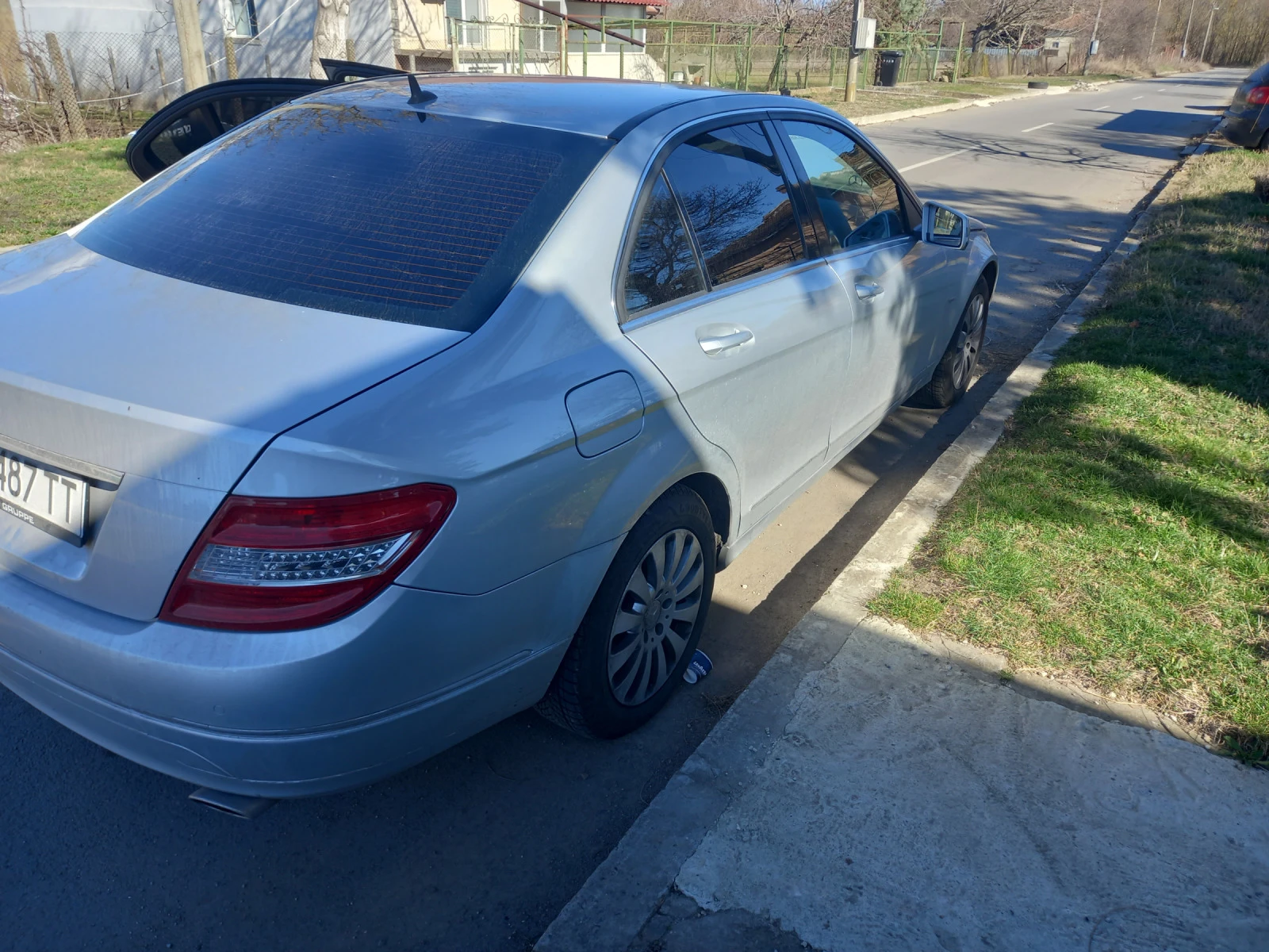 Mercedes-Benz C 300 Авангард - изображение 2