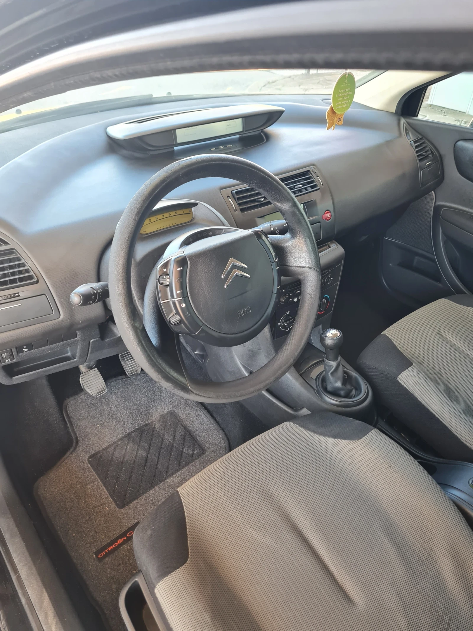 Citroen C4 1.4куб.90к.с. 2004г. Бензин  - изображение 7