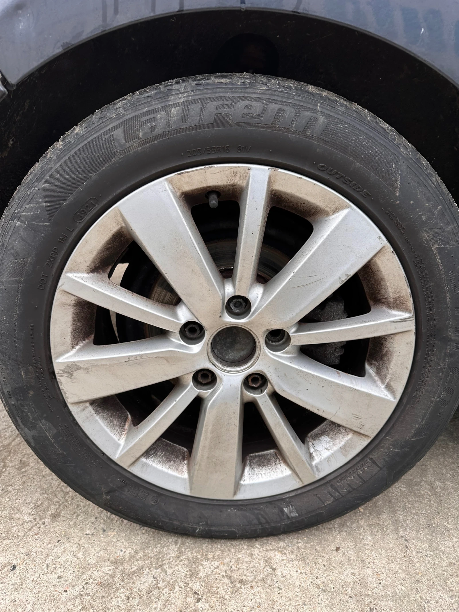 VW Golf 1.6tdi dsg | Mobile.bg   13