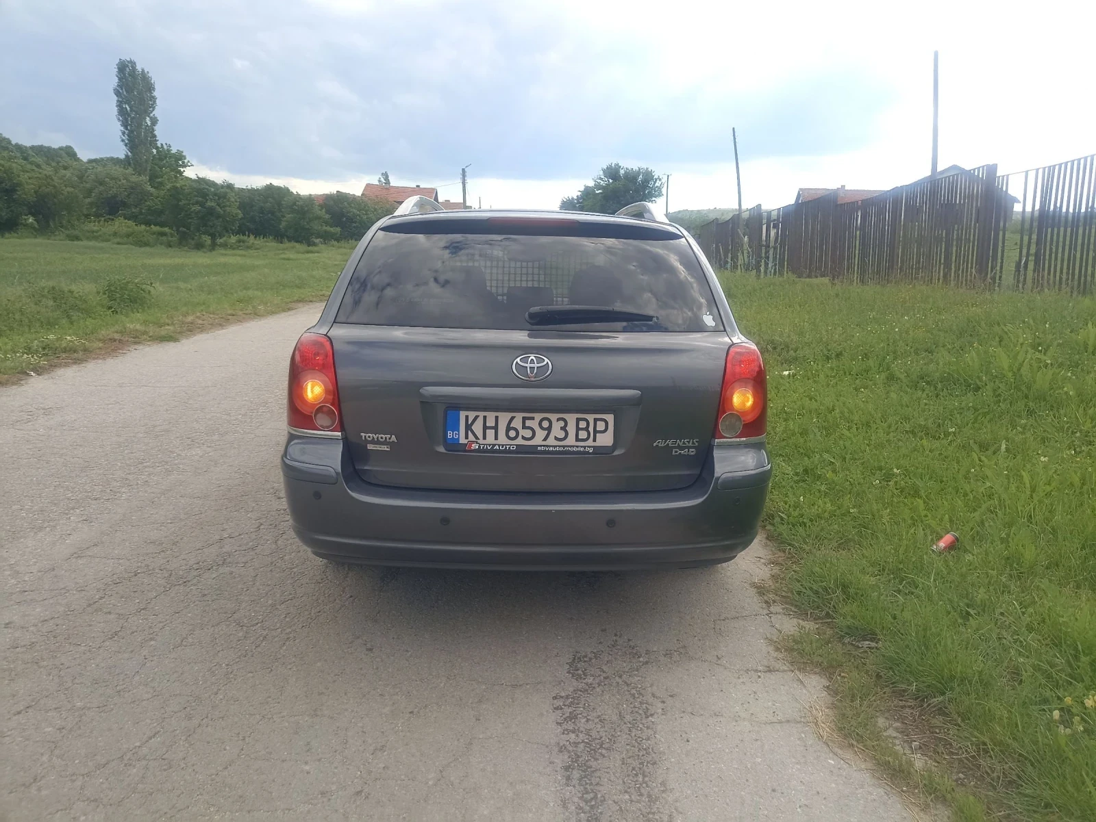 Toyota Avensis D4-d - изображение 5