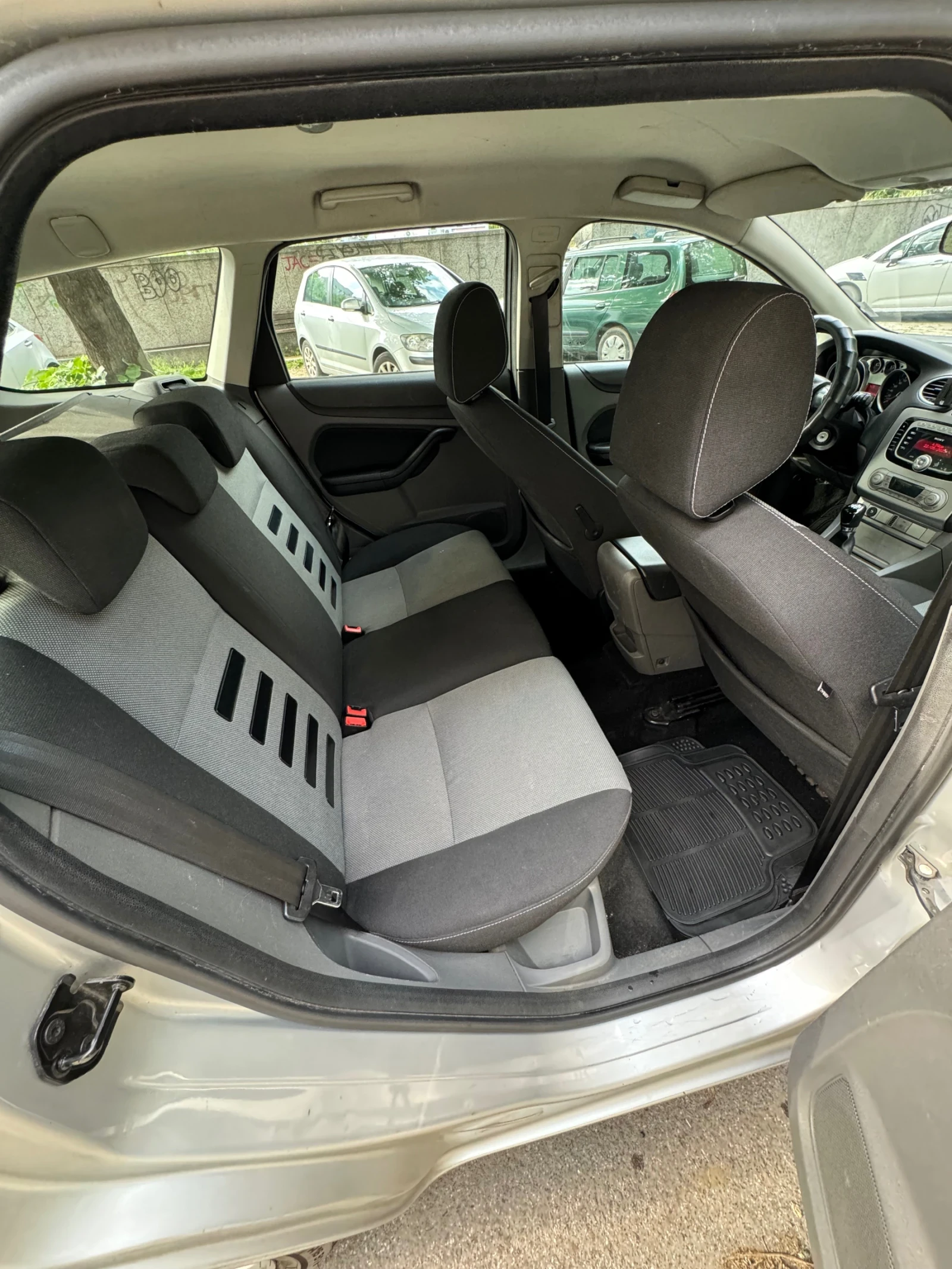 Ford Focus  - изображение 8