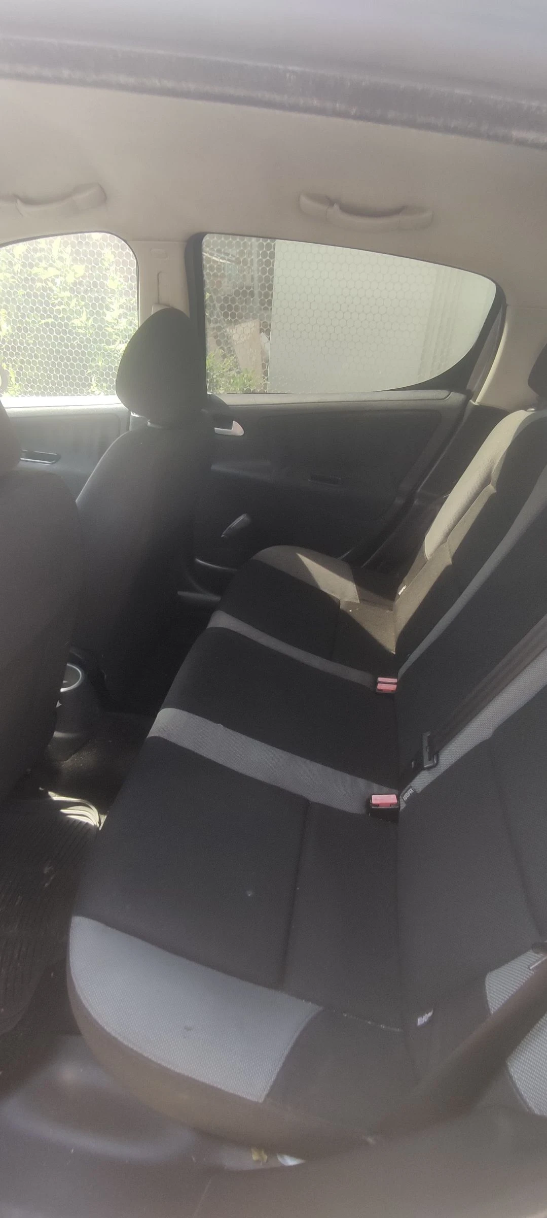 Peugeot 207 1.6i - изображение 8