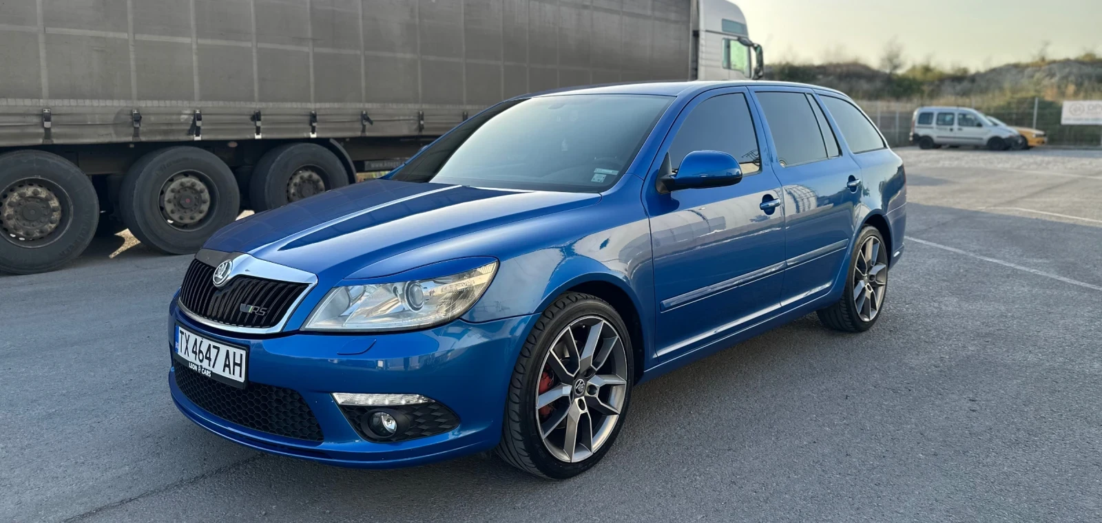 Skoda Octavia VRS 2.0TDI DSG FULL - изображение 3
