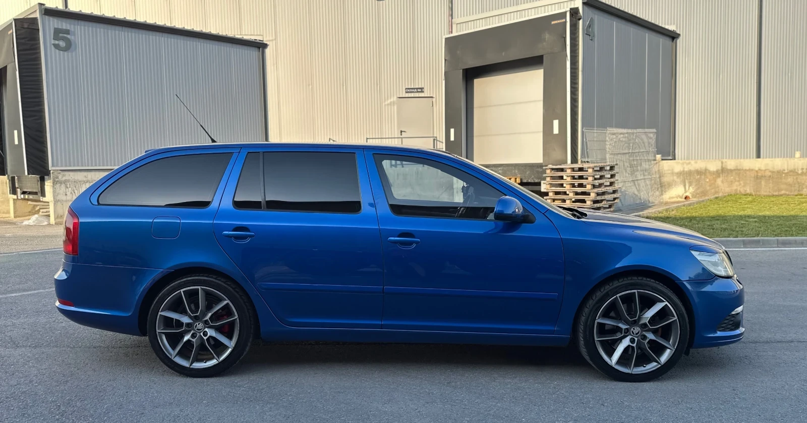 Skoda Octavia VRS 2.0TDI DSG FULL - изображение 7