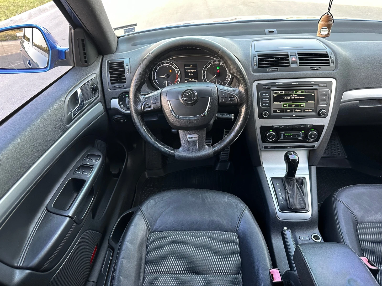 Skoda Octavia VRS 2.0TDI DSG FULL - изображение 9