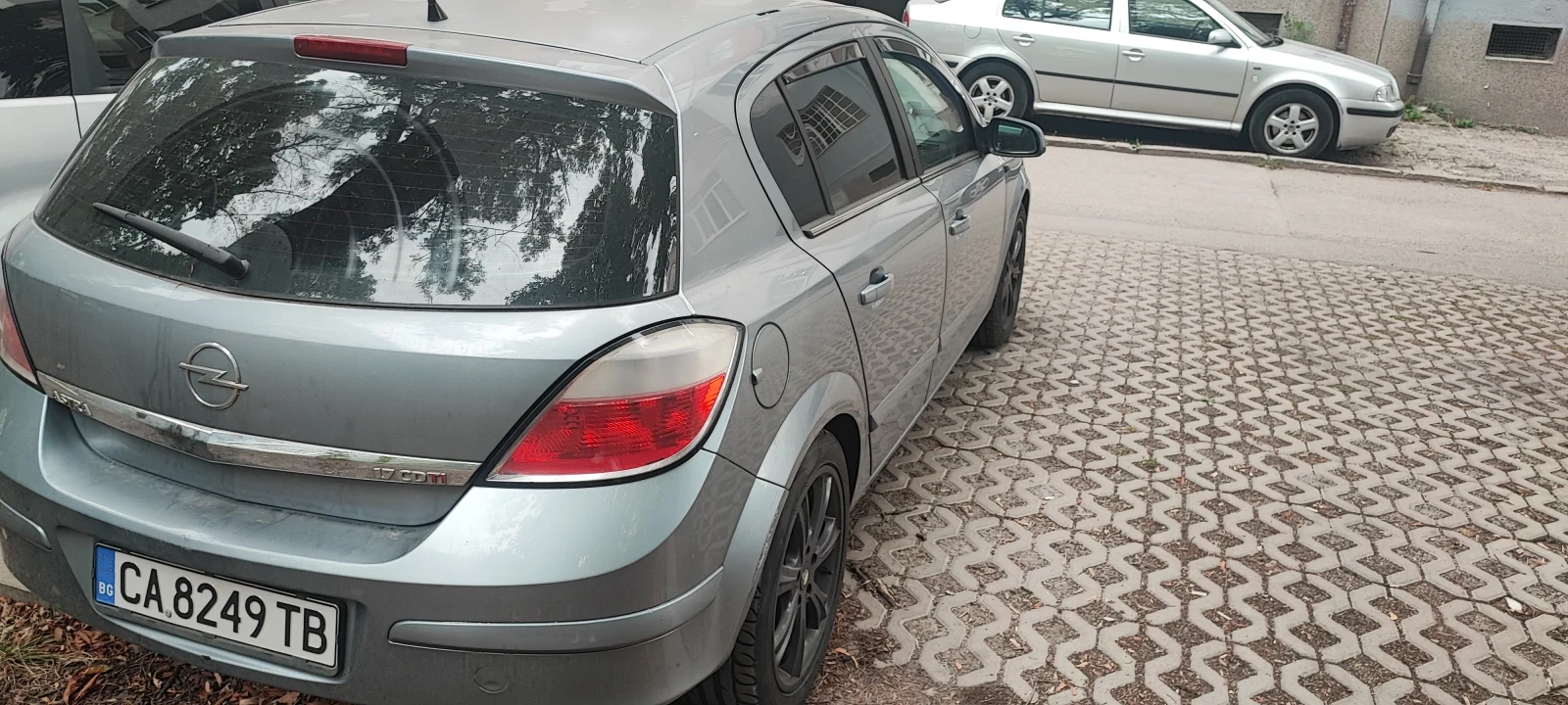 Opel Astra 1.7 - изображение 5