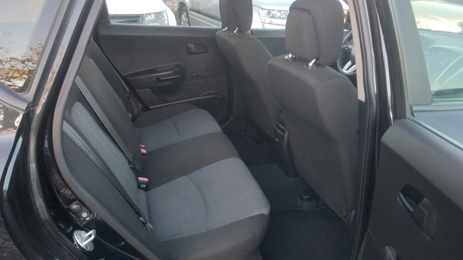 Kia Ceed 1.6i  125. | Mobile.bg   11