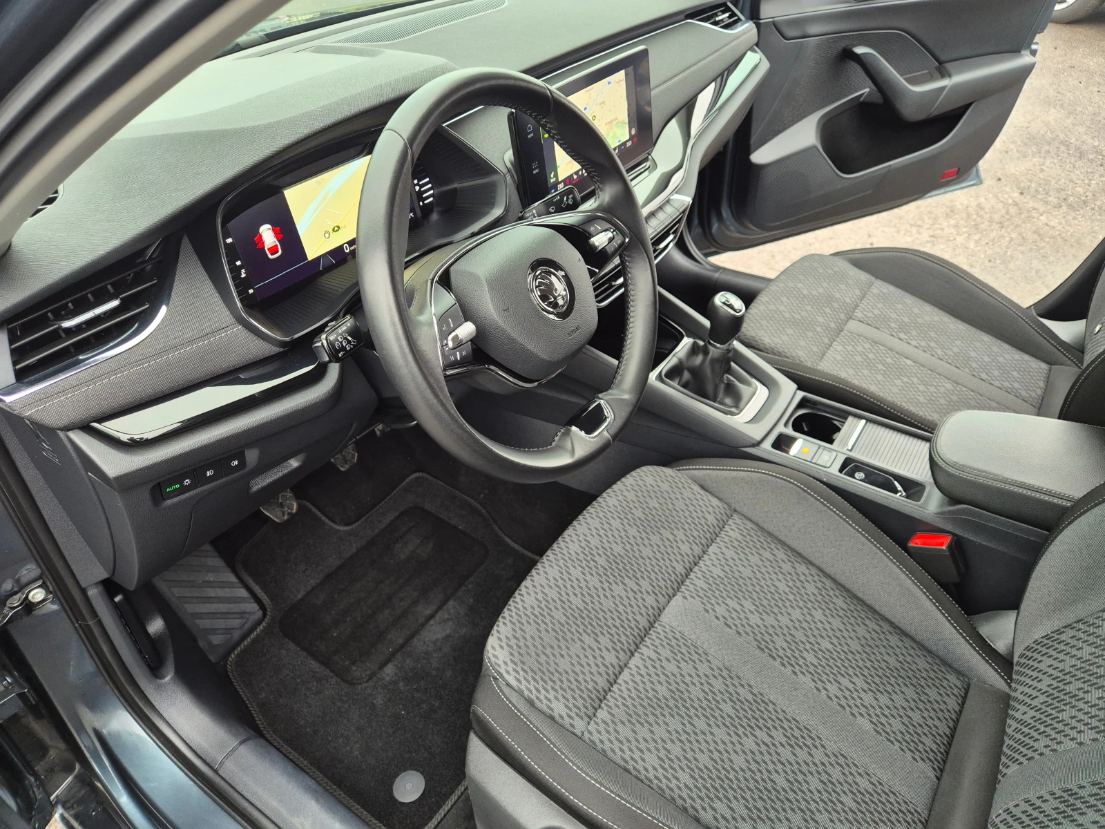 Skoda Octavia STYLE � �������� 2.0= 6-�/� | Mobile.bg � ����������� 13