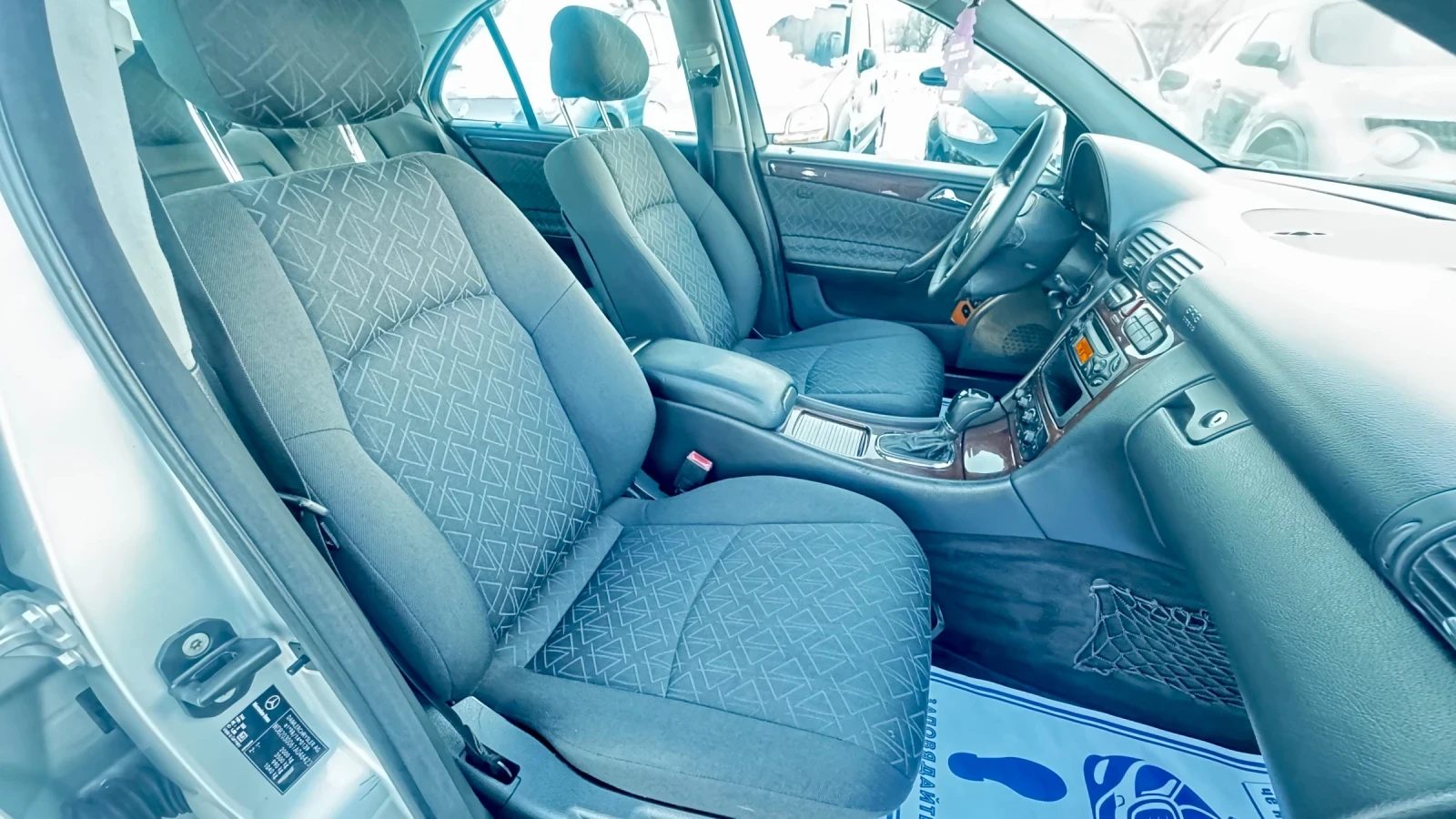 Mercedes-Benz C 220 2.2 CDI 143�.�. ������� ������ | Mobile.bg � ����������� 12