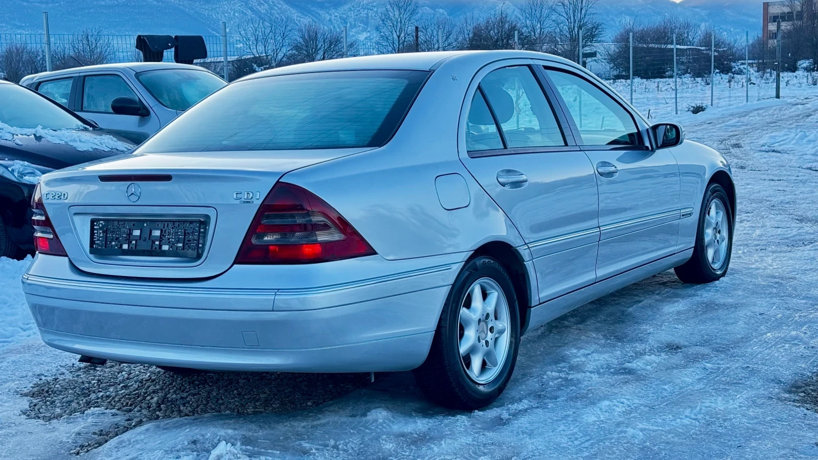 Mercedes-Benz C 220 2.2 CDI 143�.�. ������� ������ | Mobile.bg � ����������� 7