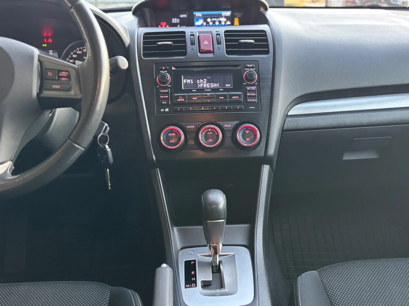 Subaru XV 2.0i АВТОМАТИК , снимка 11 - Автомобили и джипове - 53638418