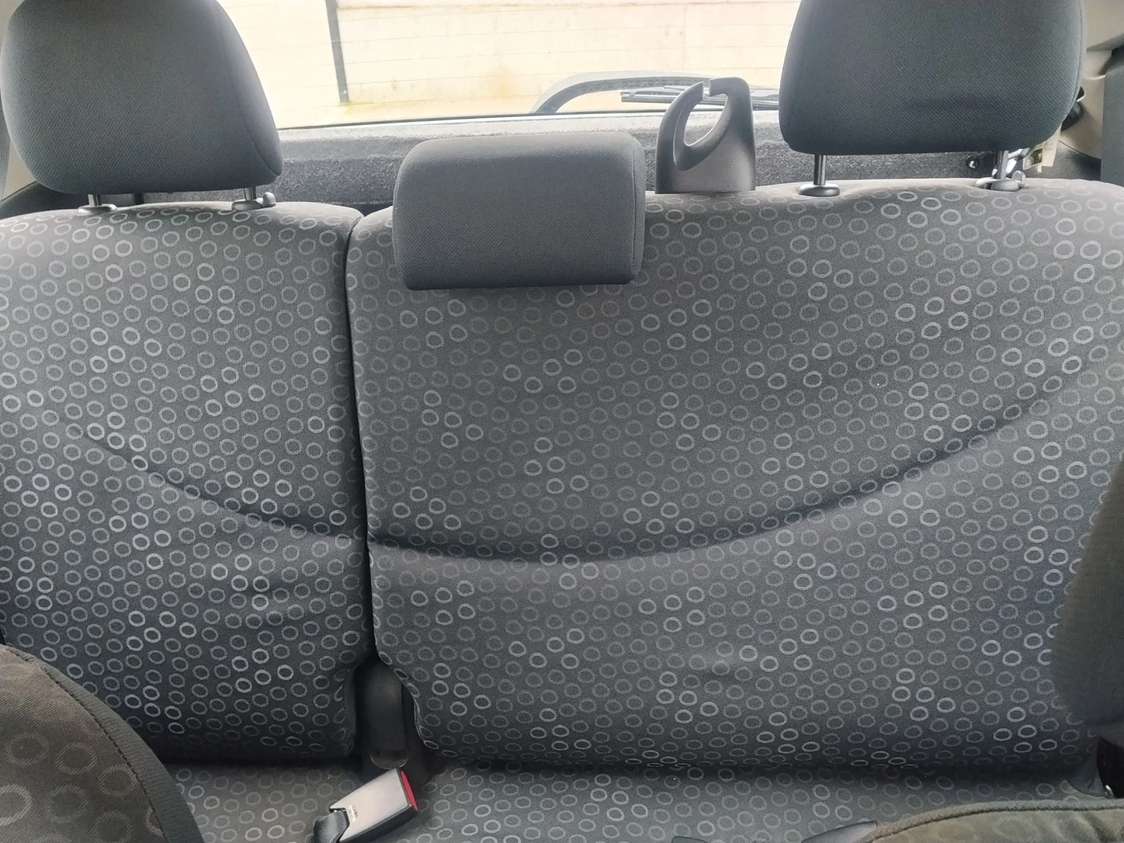 Toyota Yaris 1.3 | Mobile.bg � ����������� 11