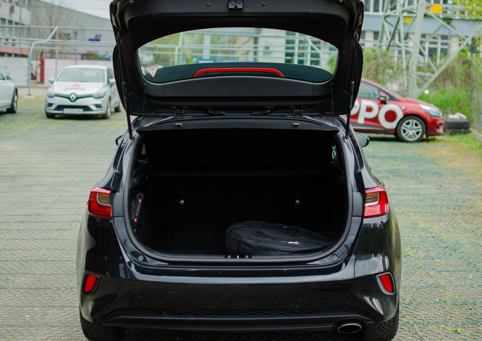 Kia Ceed, снимка 6 - Автомобили и джипове - 54338691