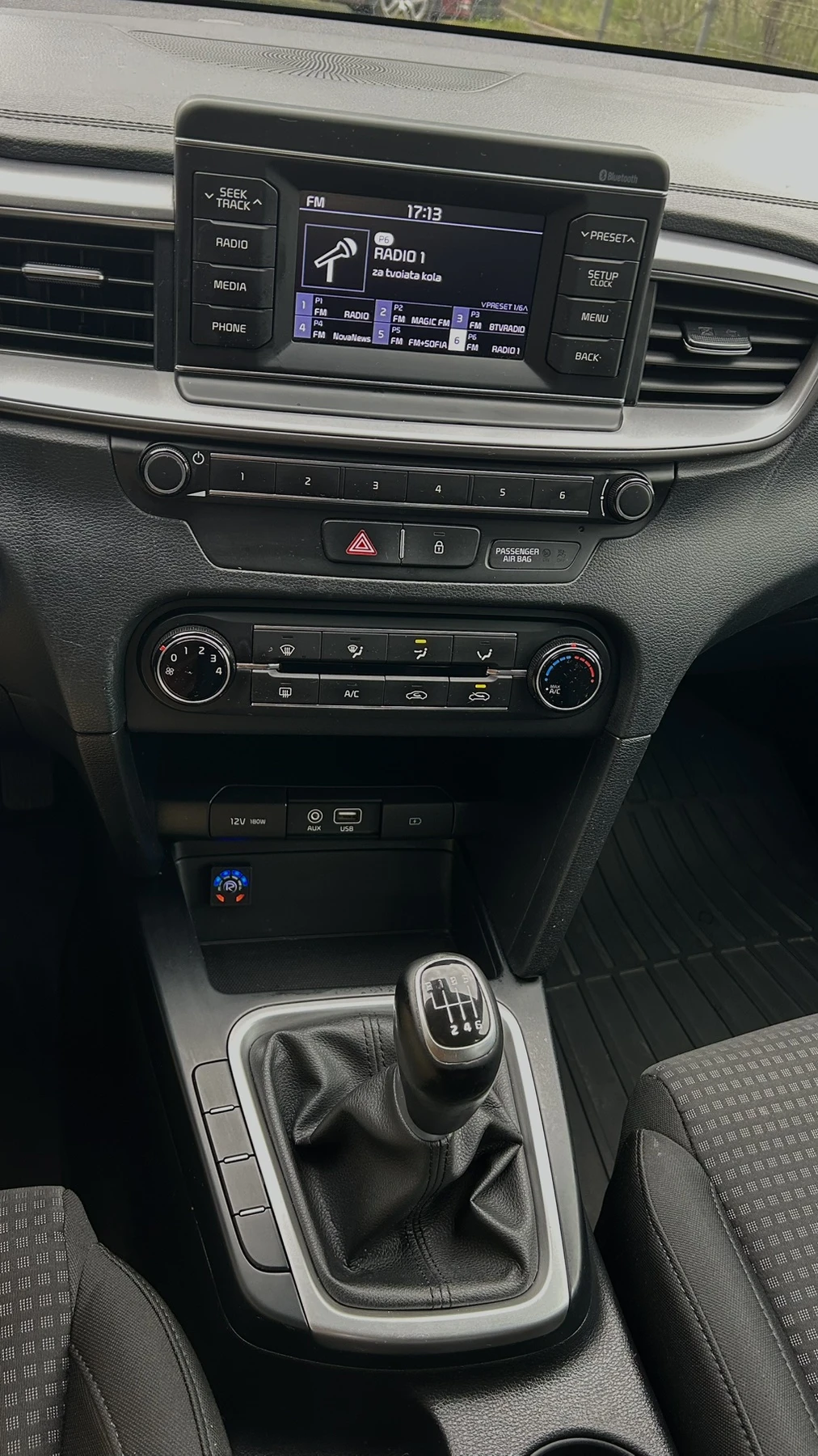 Kia Ceed, снимка 9 - Автомобили и джипове - 54338691