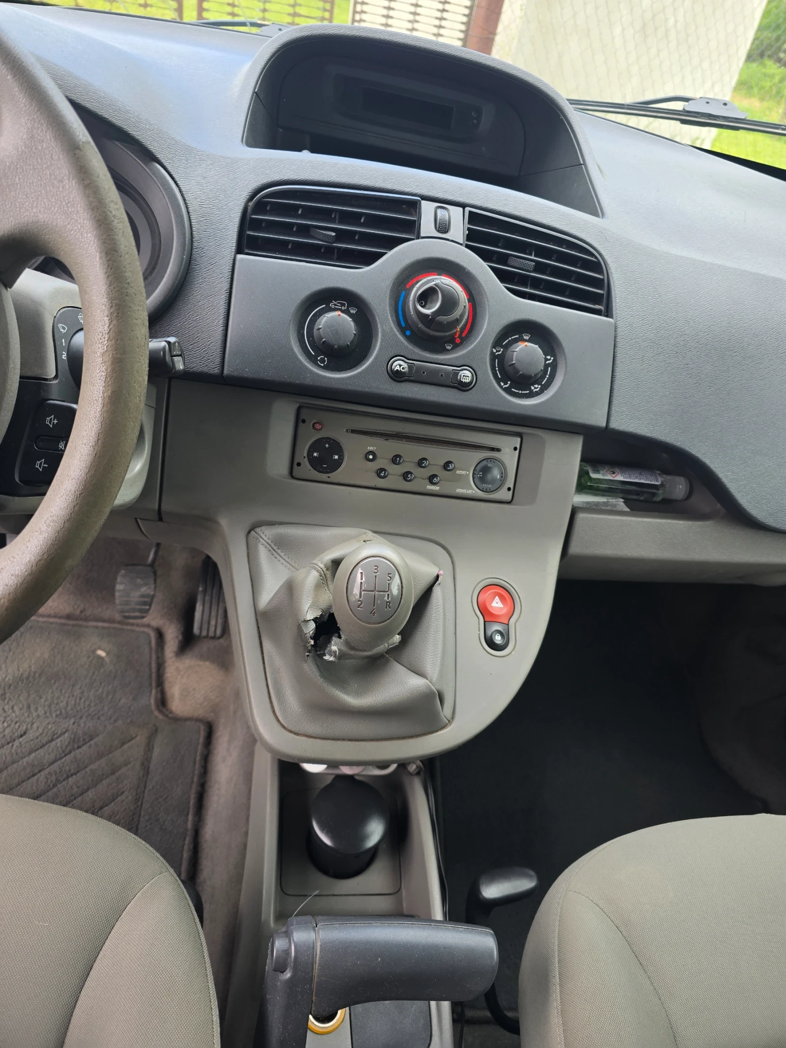 Renault Kangoo, снимка 5 - Автомобили и джипове - 54582222