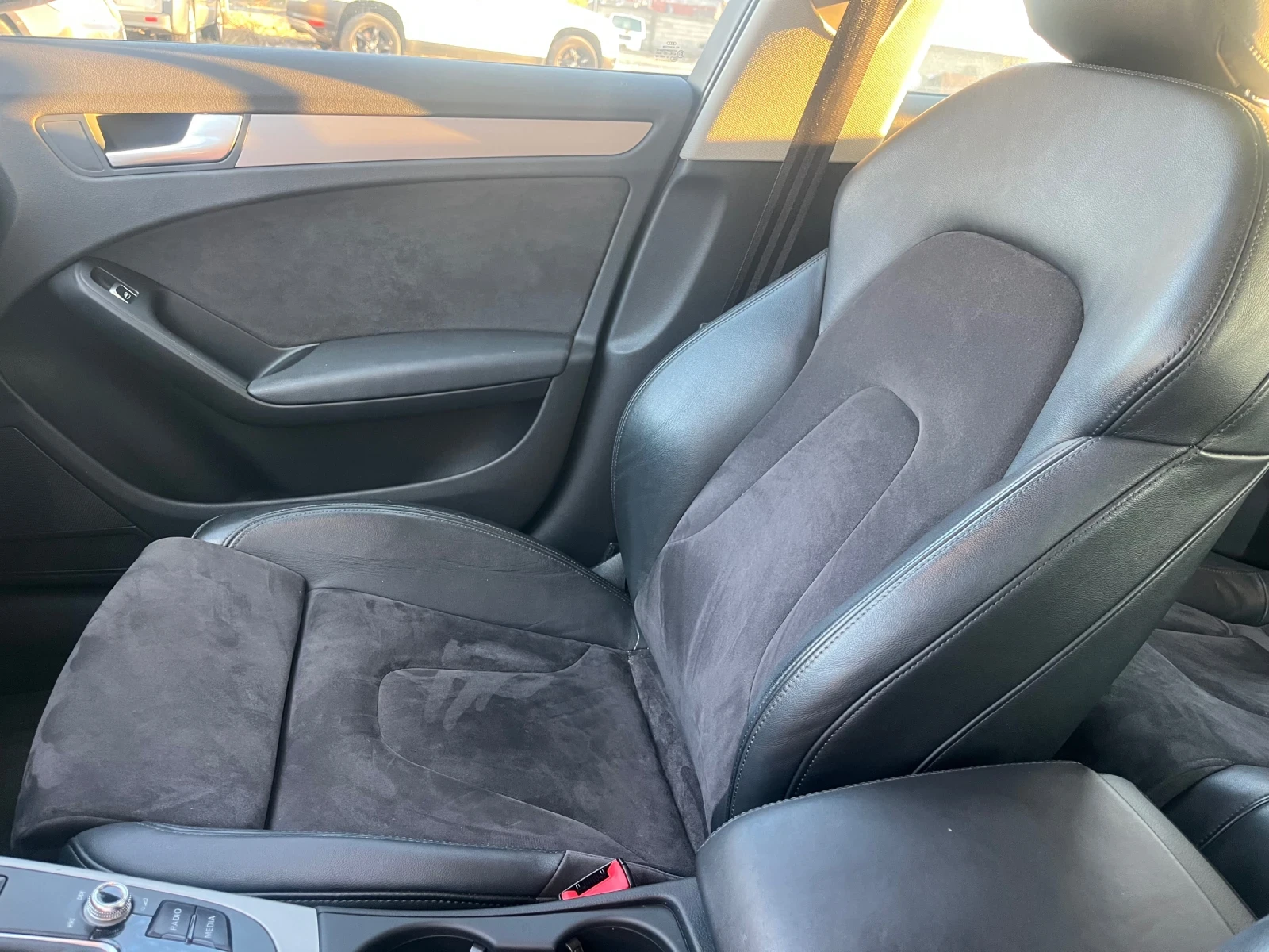Audi A4 2.0, снимка 9 - Автомобили и джипове - 54587264