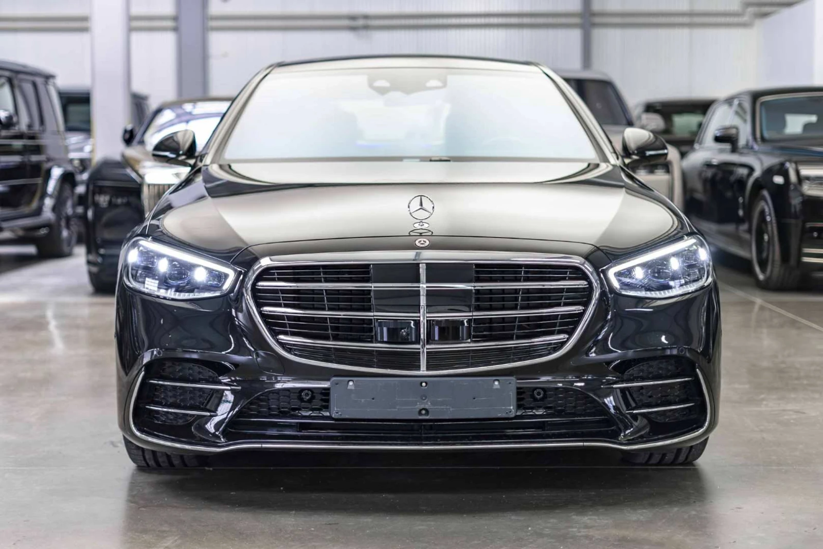 Mercedes-Benz S 500 FACELIFT* 4 MATIC* AMG* 3 TV* EXCLUSIVE* LONG* , снимка 2 - Автомобили и джипове - 54759848