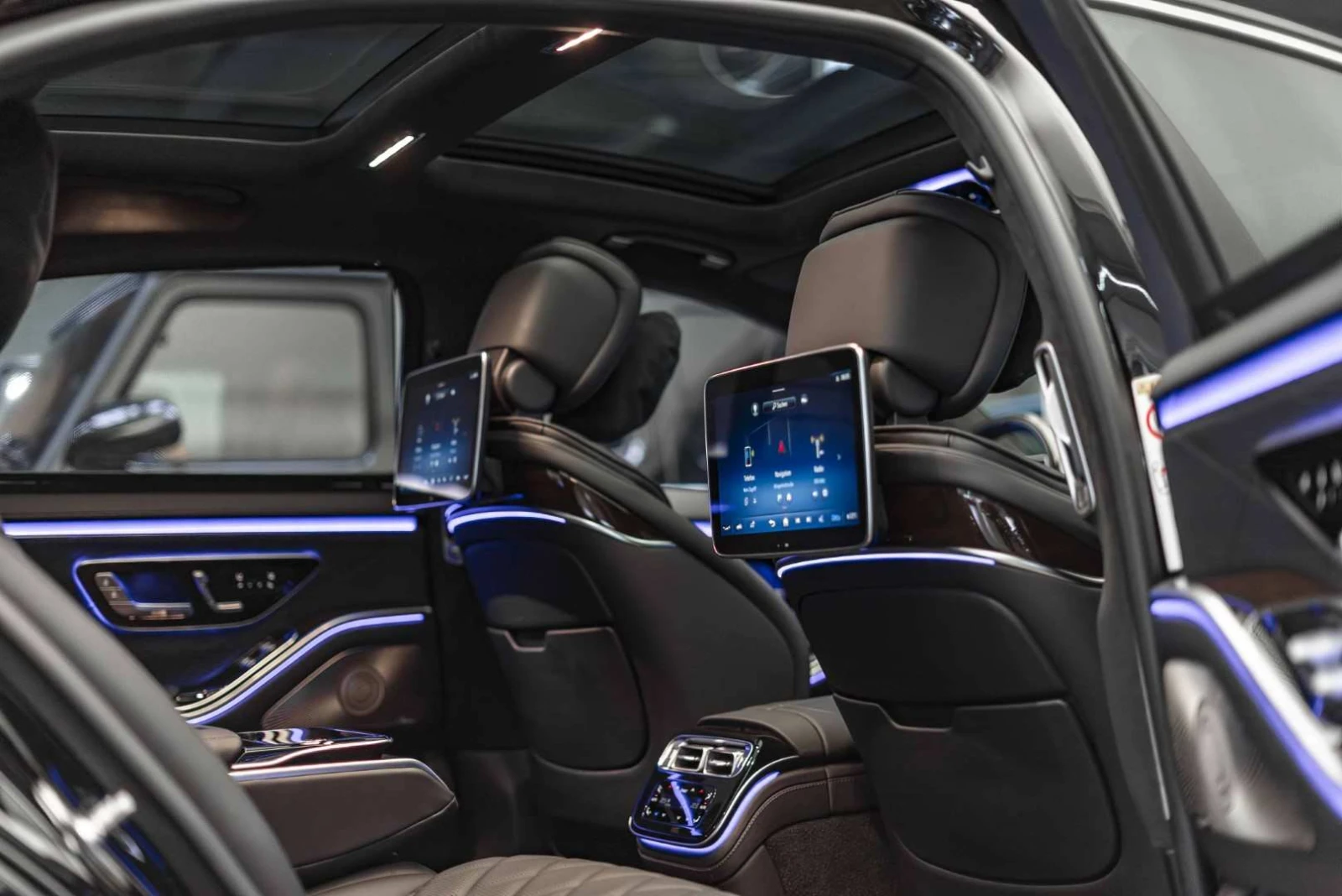 Mercedes-Benz S 500 FACELIFT* 4 MATIC* AMG* 3 TV* EXCLUSIVE* LONG* , снимка 13 - Автомобили и джипове - 54759848