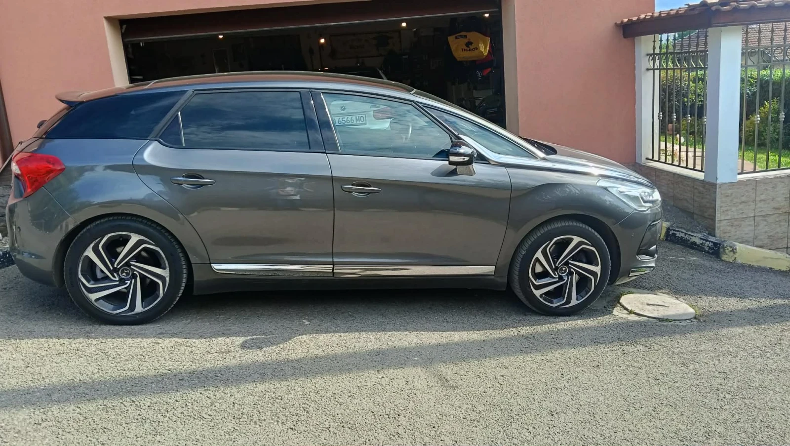 DS DS 5 2.0 Blue HDI 180к.с, снимка 6 - Автомобили и джипове - 55235600