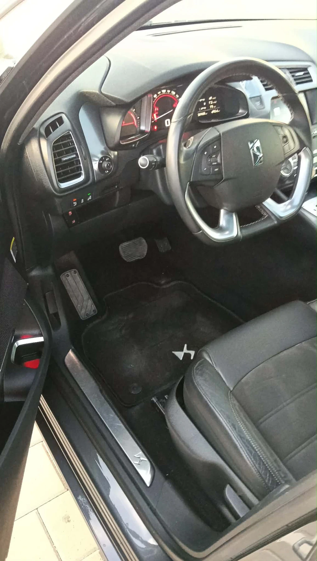 DS DS 5 2.0 Blue HDI 180к.с, снимка 8 - Автомобили и джипове - 55235600