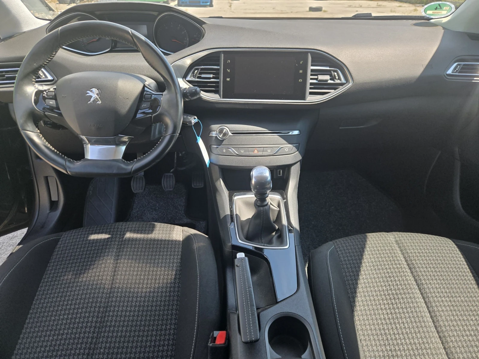 Peugeot 308 SW, снимка 12 - Автомобили и джипове - 55385528