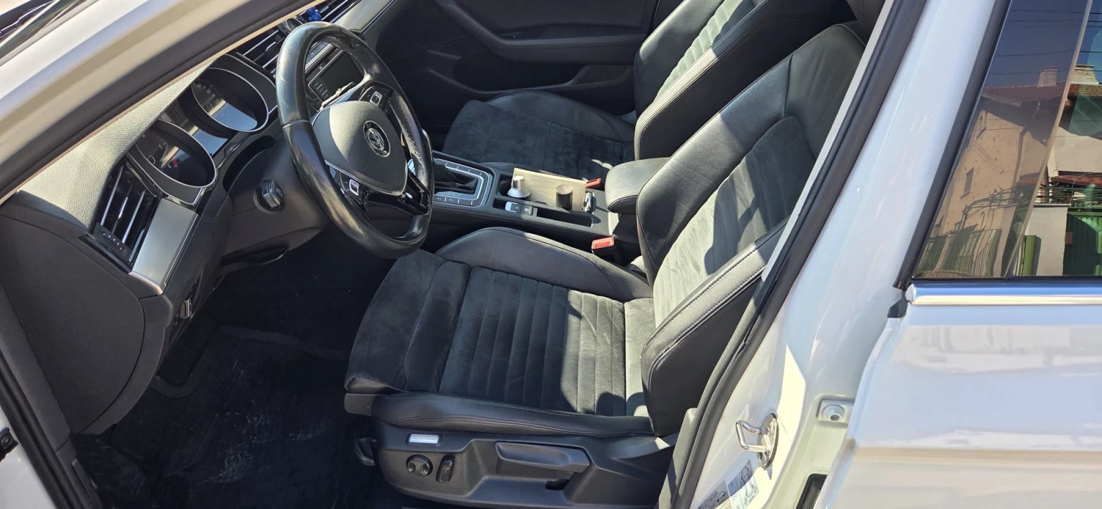 VW Passat Highline, дистроник, снимка 7 - Автомобили и джипове - 56268211