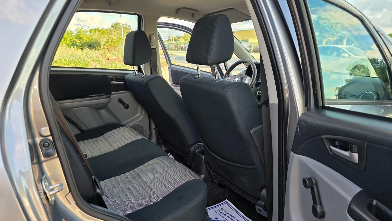 Suzuki SX4 105000км/4Х4, снимка 10 - Автомобили и джипове - 55944349