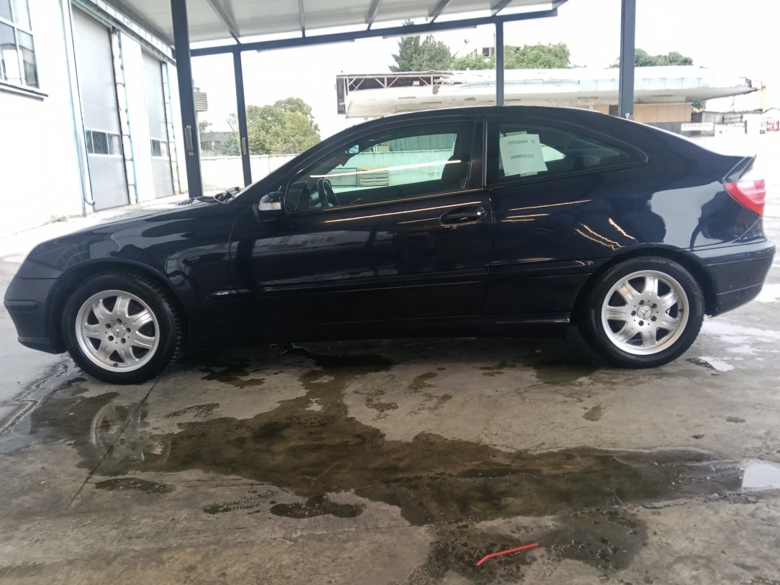 Mercedes-Benz C 180, снимка 4 - Автомобили и джипове - 56111683