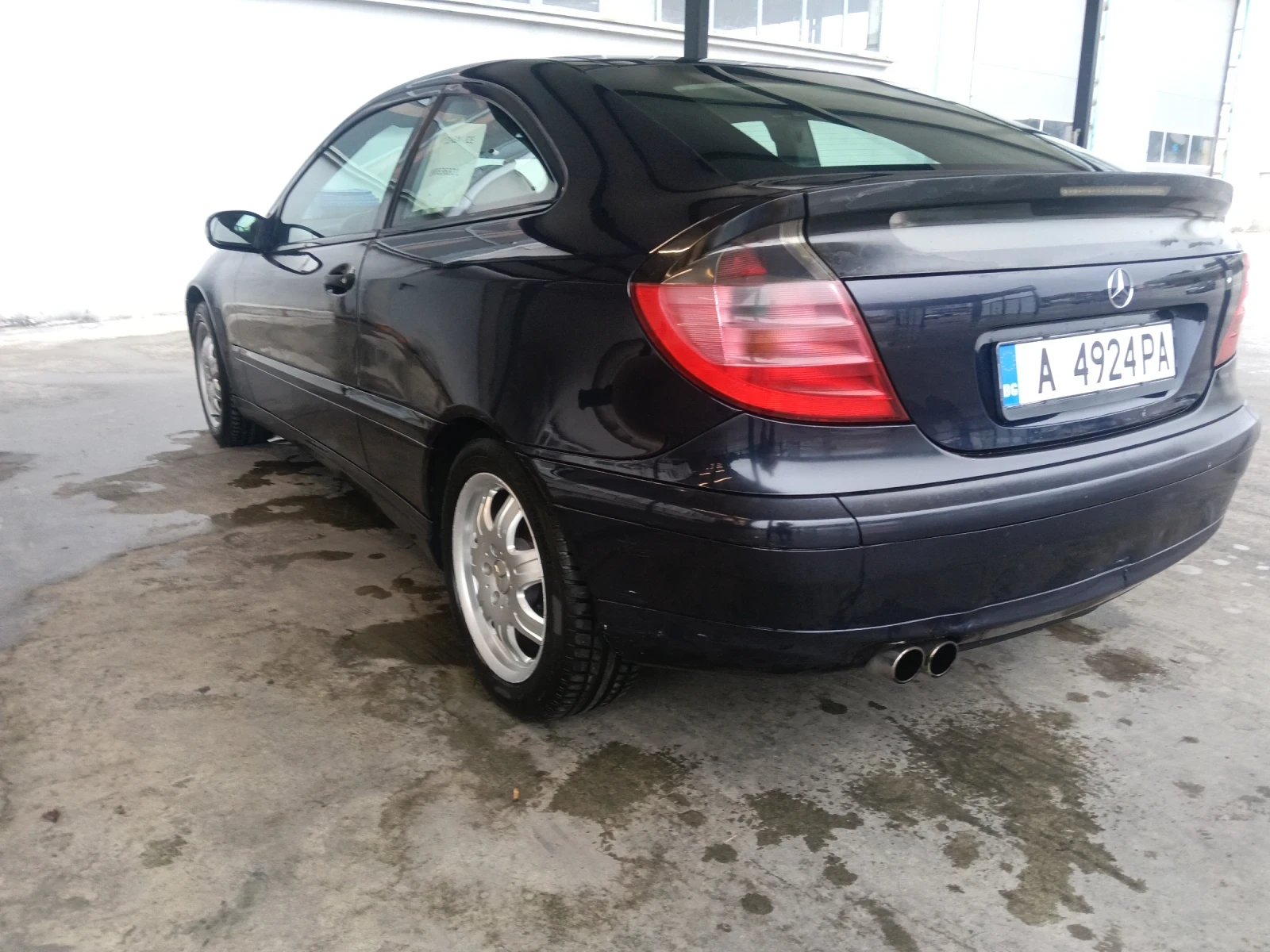 Mercedes-Benz C 180, снимка 3 - Автомобили и джипове - 56111683