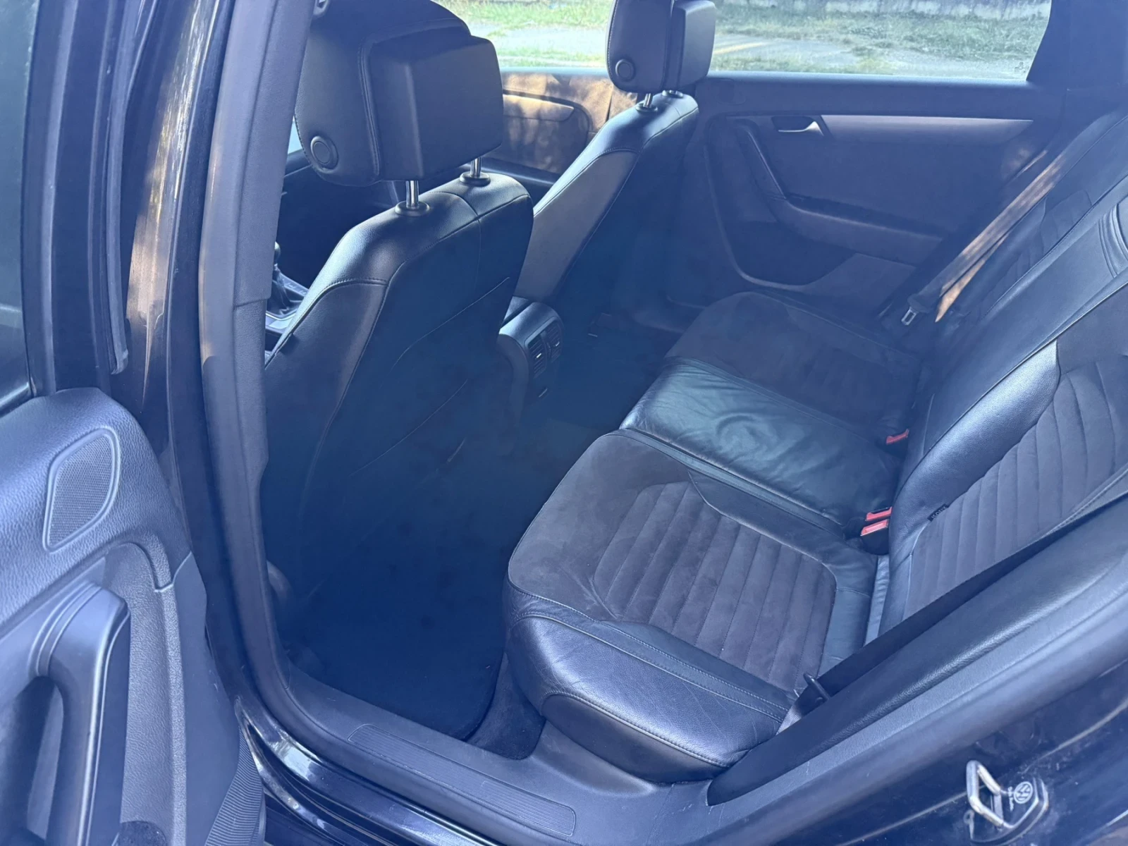 VW Passat Highline model, снимка 14 - Автомобили и джипове - 56343016