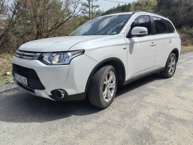 Mitsubishi Outlander 3.0 V6 GT 4X4, снимка 2