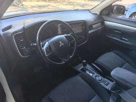 Mitsubishi Outlander 3.0 V6 GT 4X4, снимка 14