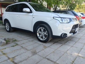 Mitsubishi Outlander 3.0 V6 GT 4X4, снимка 1