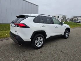 Toyota Rav4 2.5 hybrid 4х4 222ps Германия Лизинг Бартер , снимка 8