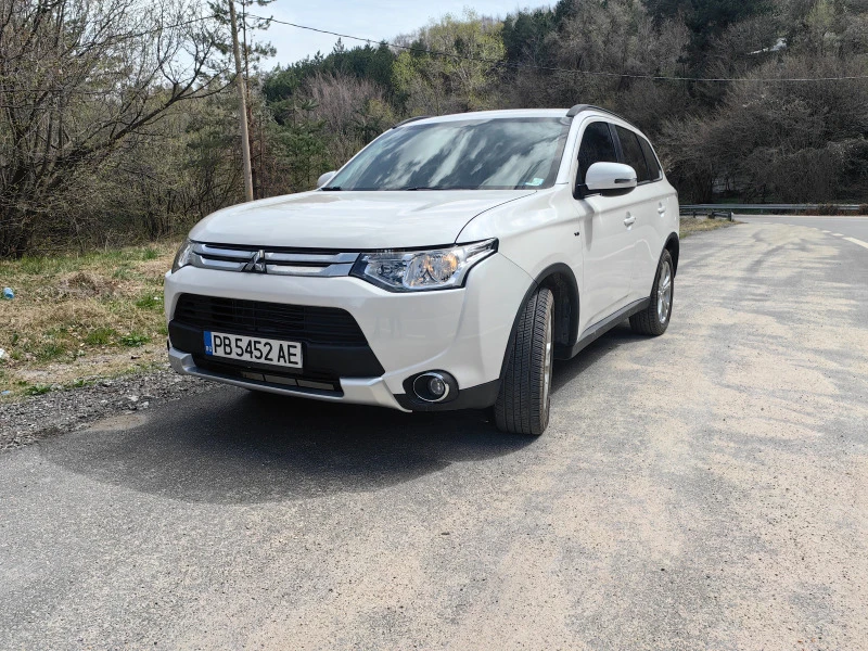 Mitsubishi Outlander 3.0 V6 GT 4X4, снимка 6 - Автомобили и джипове - 46057937