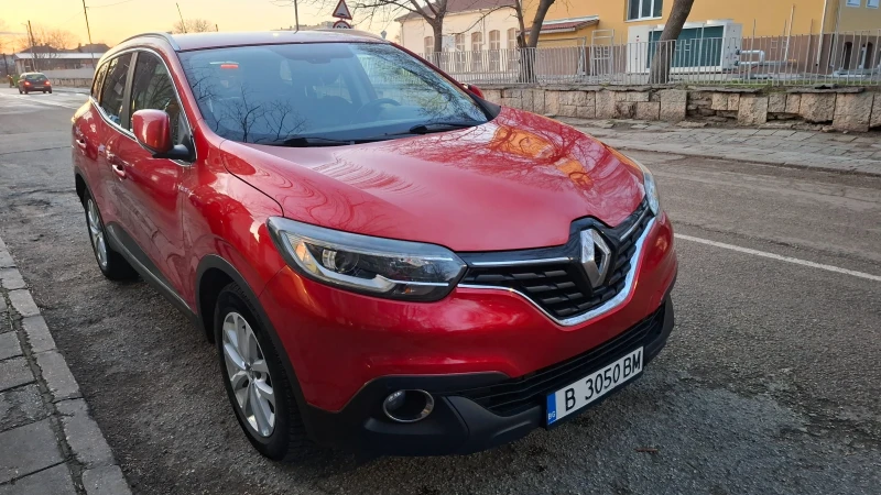 Renault Kadjar, снимка 5 - Автомобили и джипове - 48888427