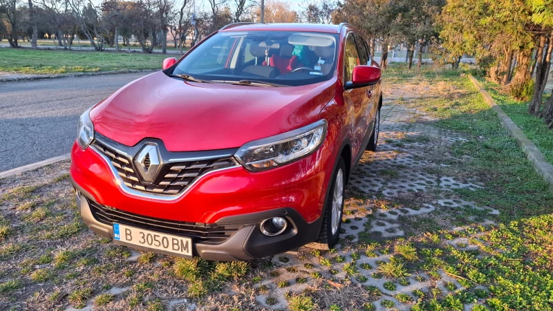 Renault Kadjar, снимка 1 - Автомобили и джипове - 48888427