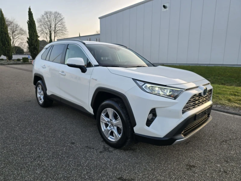 Toyota Rav4 2.5 hybrid 4х4 222ps Германия Лизинг Бартер , снимка 3 - Автомобили и джипове - 49312803