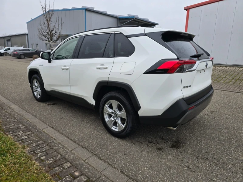 Toyota Rav4 2.5 hybrid 4х4 222ps Германия Лизинг Бартер , снимка 7 - Автомобили и джипове - 49312803