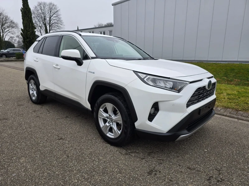 Toyota Rav4 2.5 hybrid 4х4 222ps Германия Лизинг Бартер , снимка 10 - Автомобили и джипове - 49312803