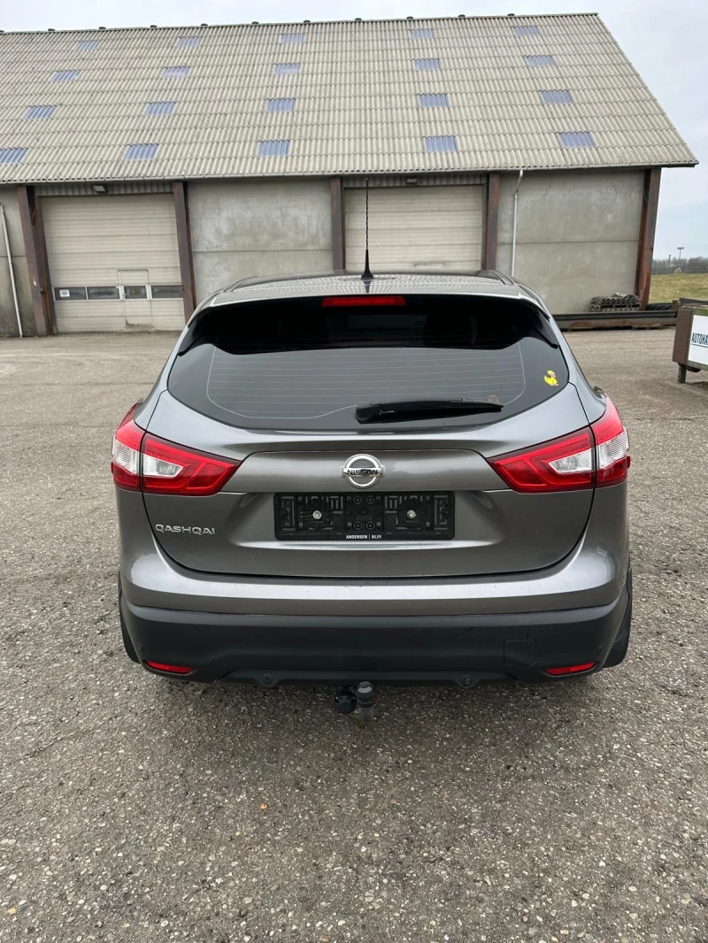 Nissan Qashqai 1.2 DiG-T (115 кс) Acenta , снимка 6 - Автомобили и джипове - 49380574