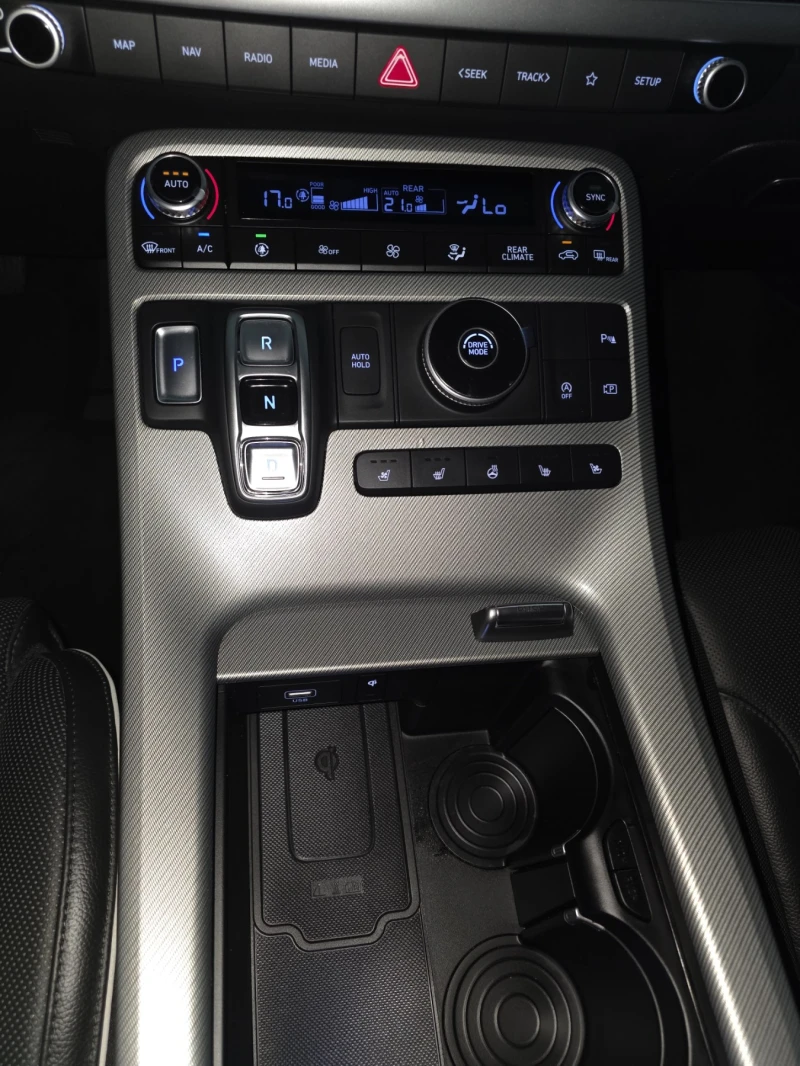 Hyundai Palisade 3.8 Бензин НОВ, снимка 17 - Автомобили и джипове - 51628391