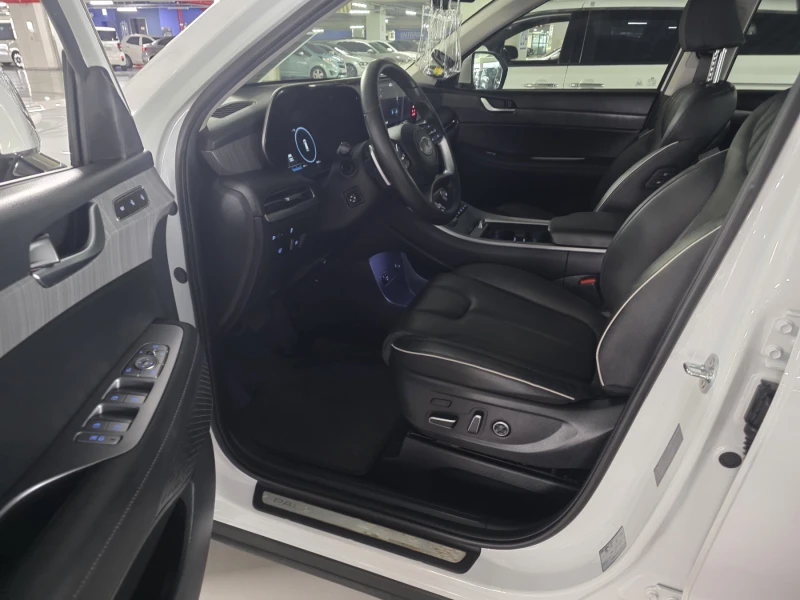 Hyundai Palisade 3.8 Бензин НОВ, снимка 13 - Автомобили и джипове - 51628391